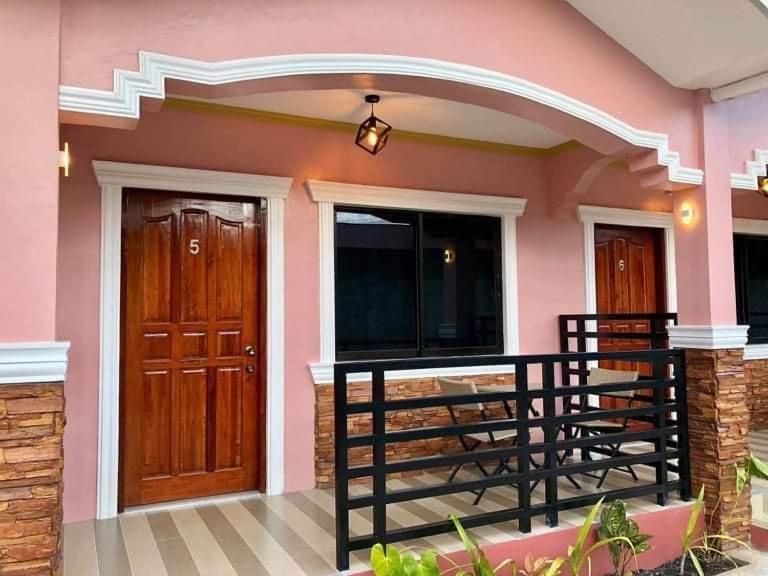 Kojie Guest House Moalboal Exterior foto